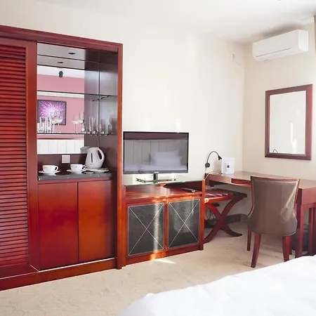 Otel Garni Fortuna 3*