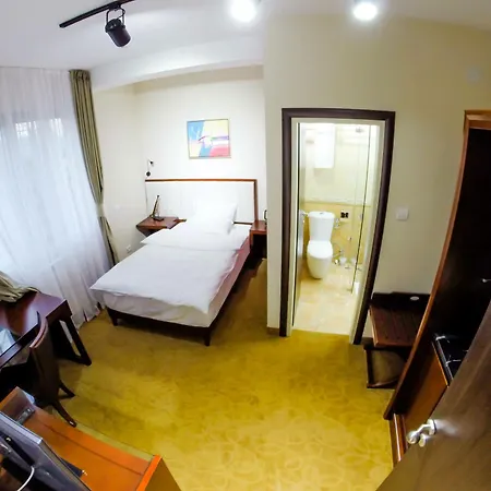 Garni Fortuna 3*